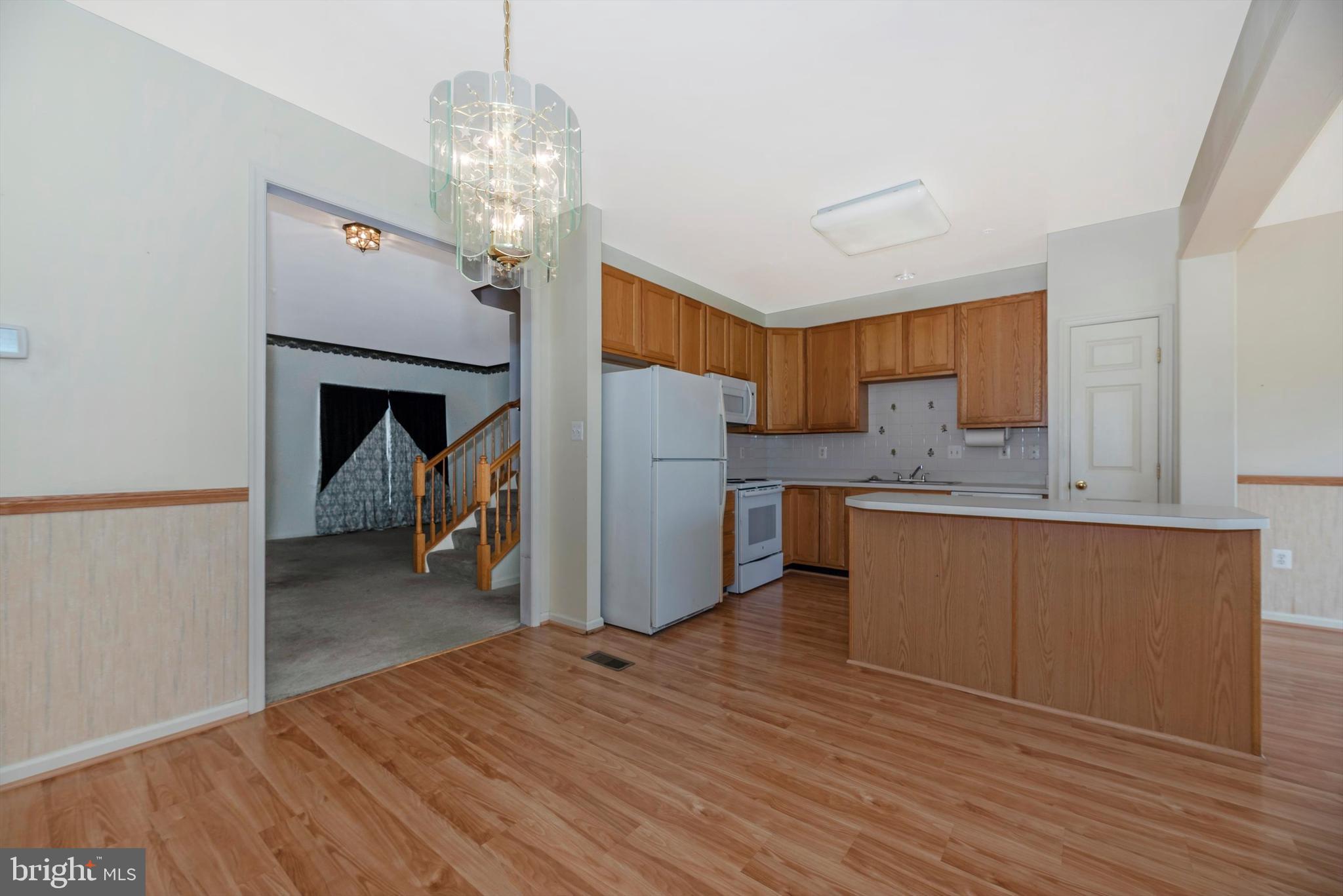 SPRING RIDGE - Residential