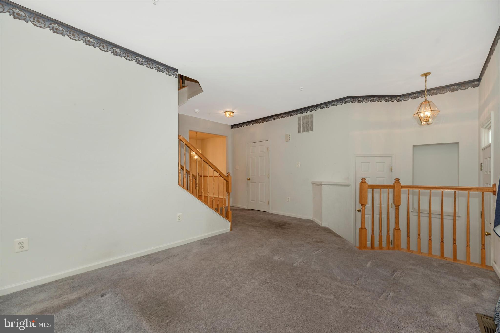 SPRING RIDGE - Residential