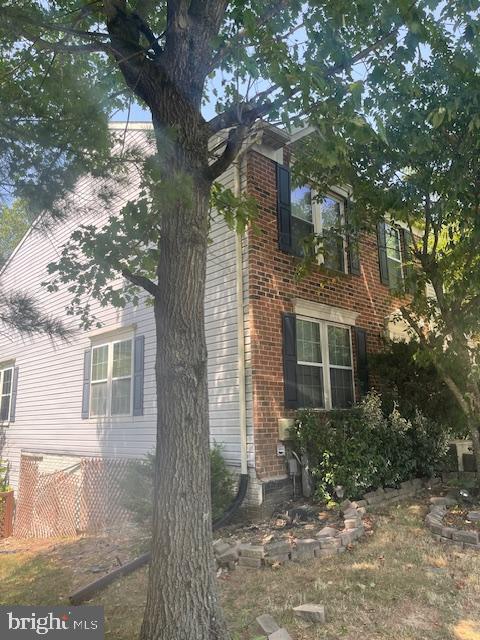 8701 CRESTHILL COURT