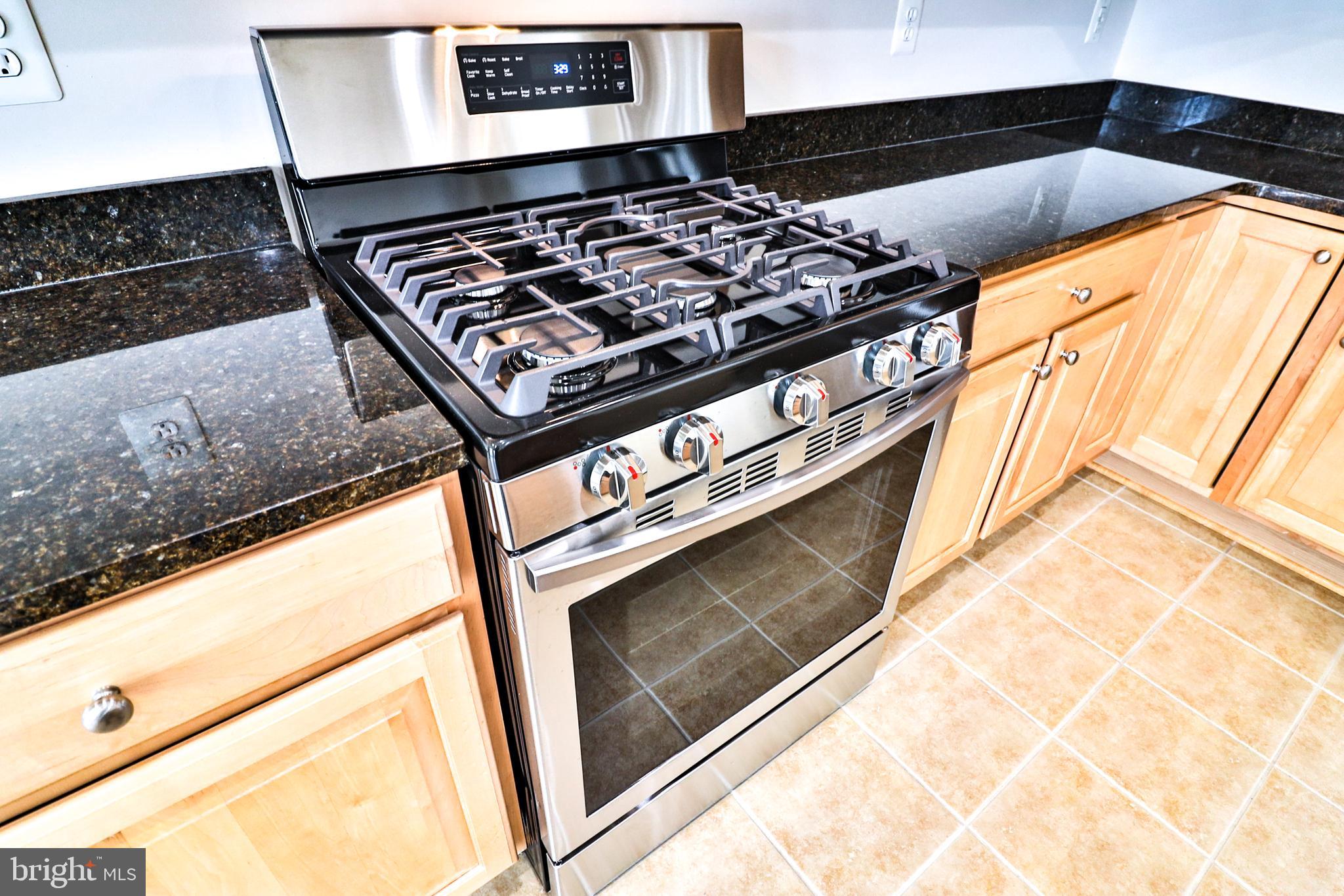 HIDDEN CREEK - Residential Lease