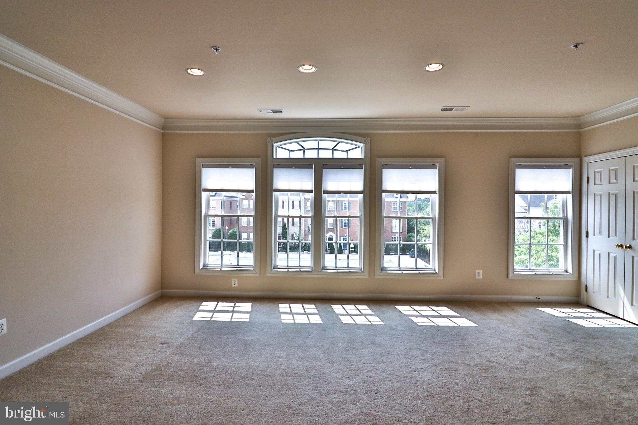 HIDDEN CREEK - Residential Lease