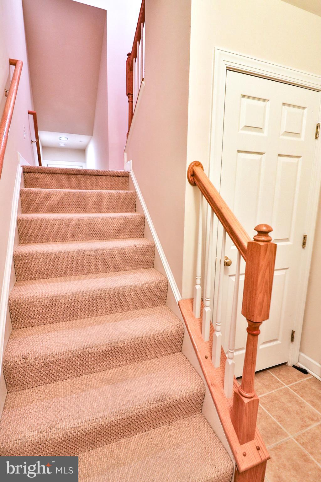 HIDDEN CREEK - Residential Lease