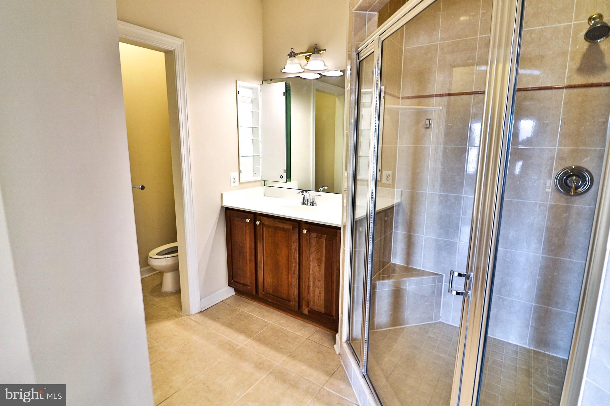 HIDDEN CREEK - Residential Lease