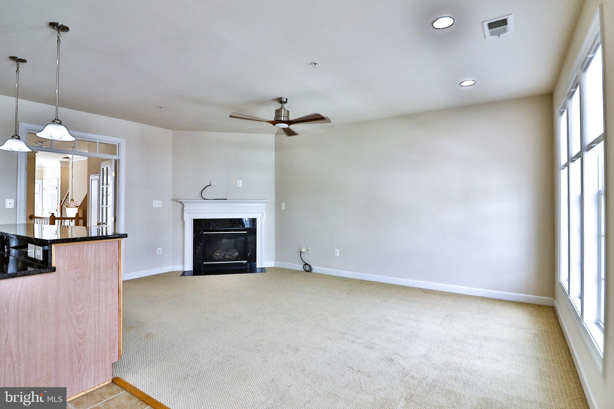 HIDDEN CREEK - Residential Lease