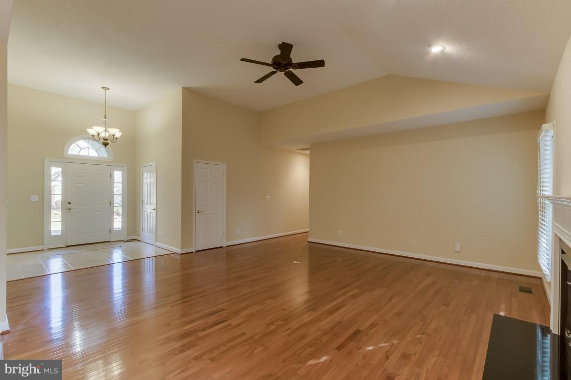 WATERFORD ESTATES - Residential Lease