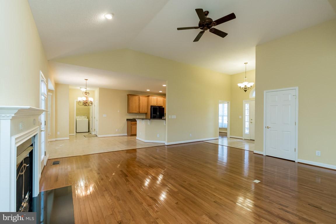 WATERFORD ESTATES - Residential Lease