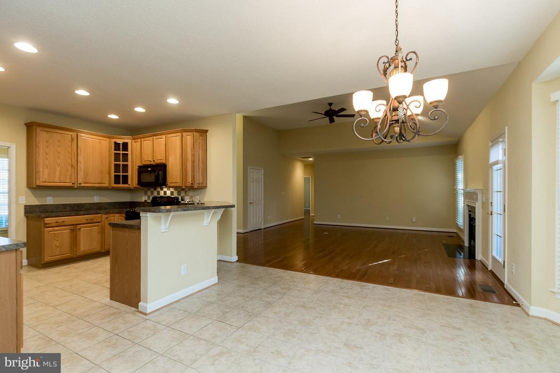 WATERFORD ESTATES - Residential Lease