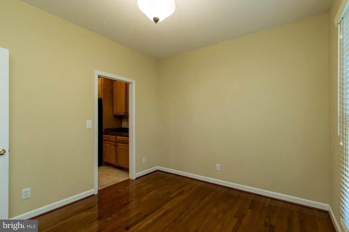 WATERFORD ESTATES - Residential Lease