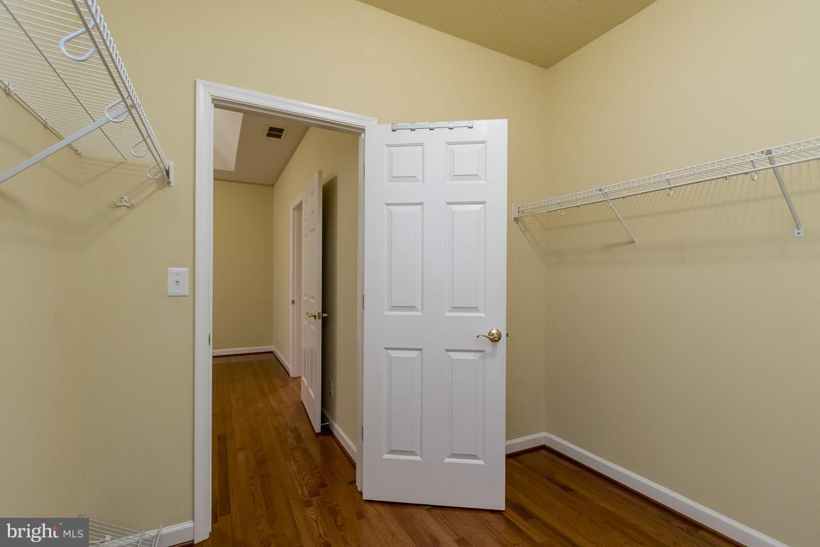 WATERFORD ESTATES - Residential Lease