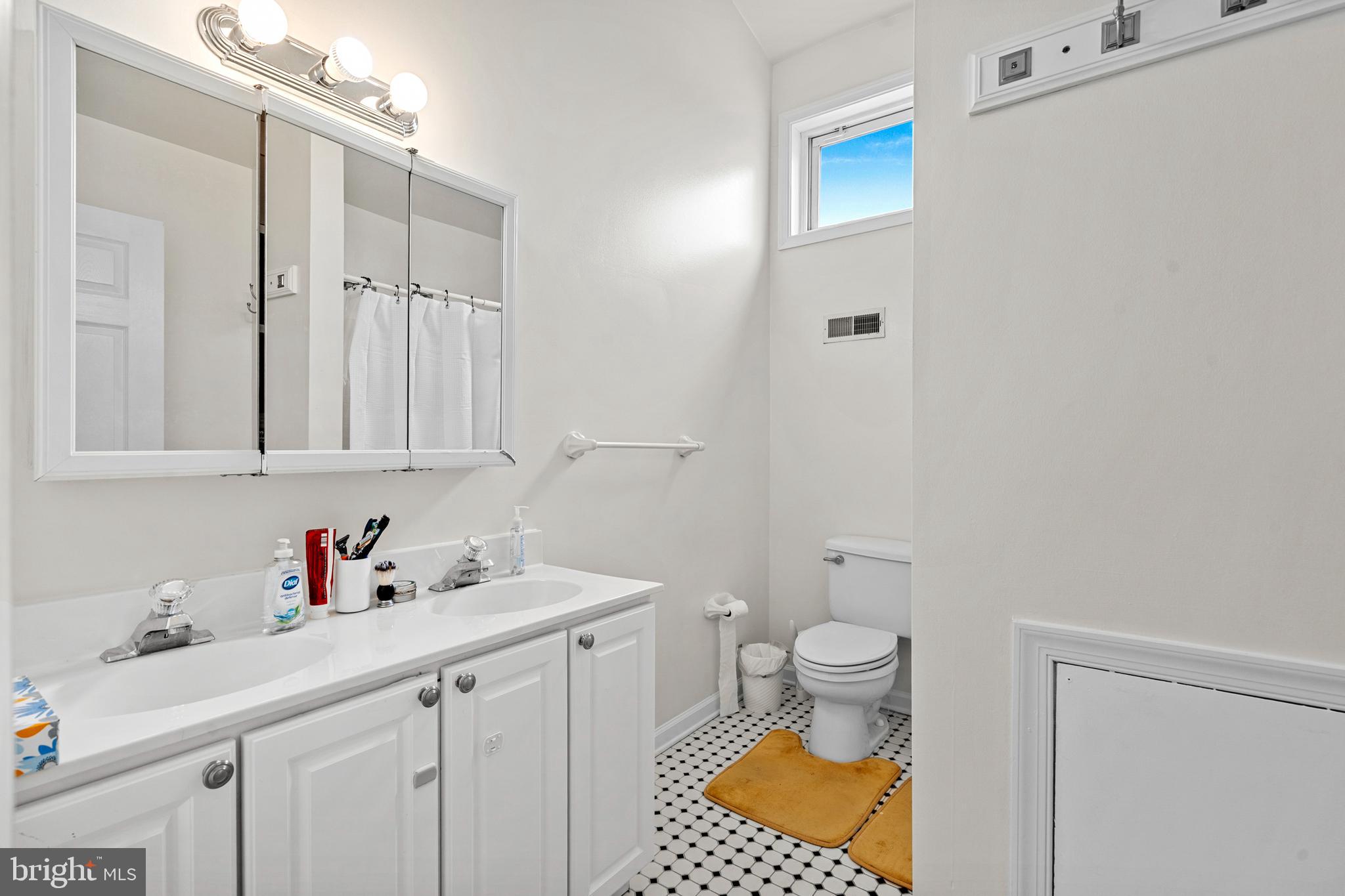 NORTHERN LIBERTIES - Residential Lease