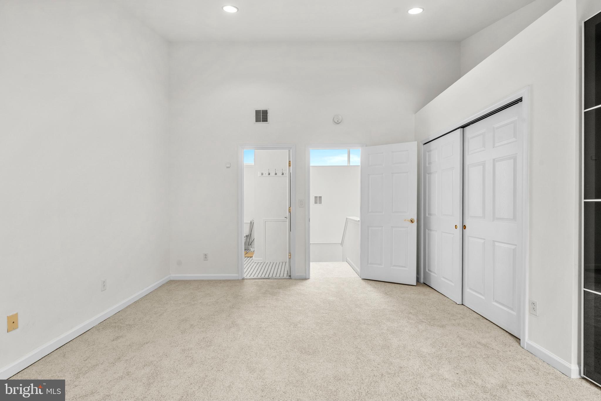 NORTHERN LIBERTIES - Residential Lease