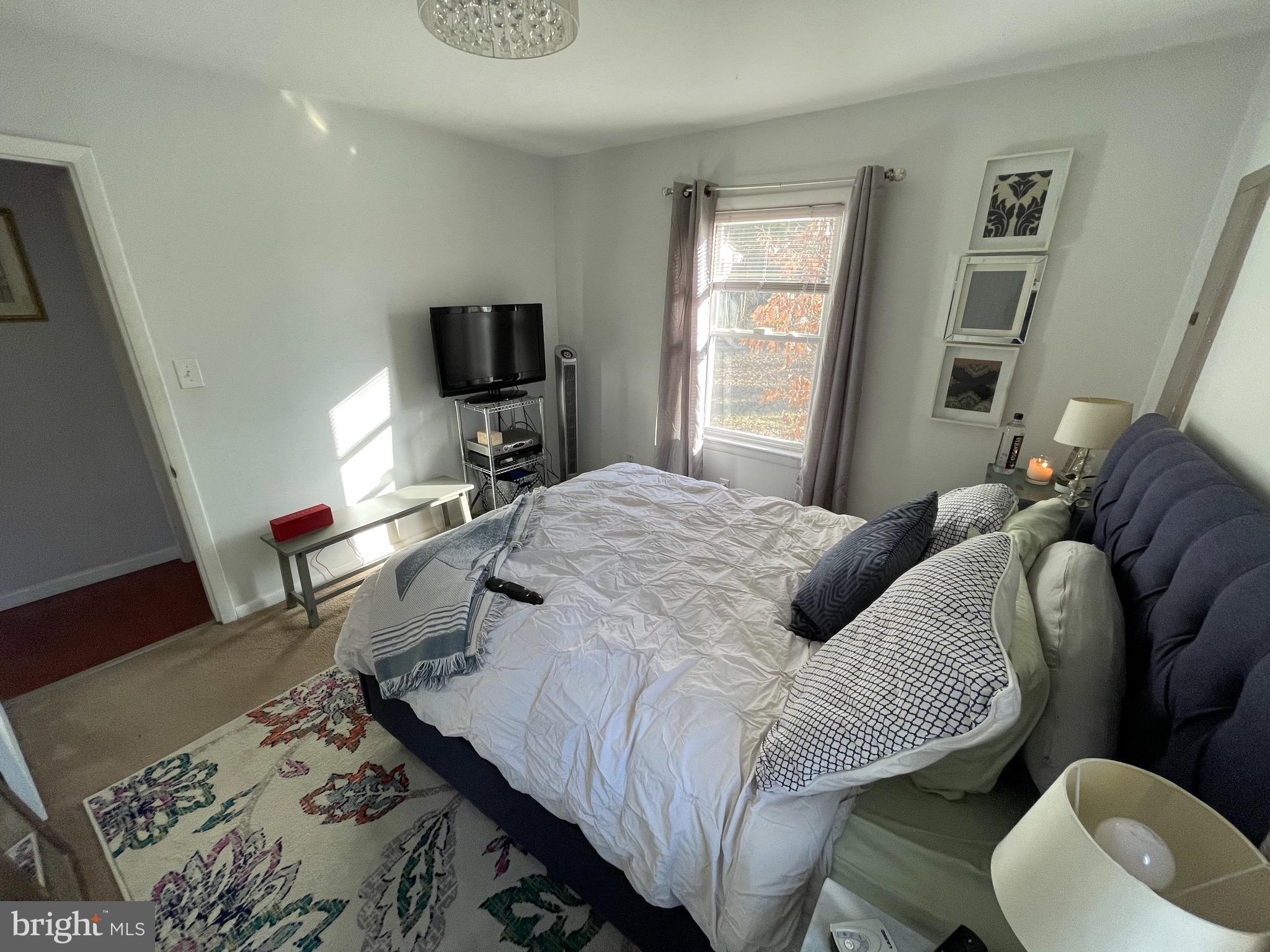 CLINTON - Residential