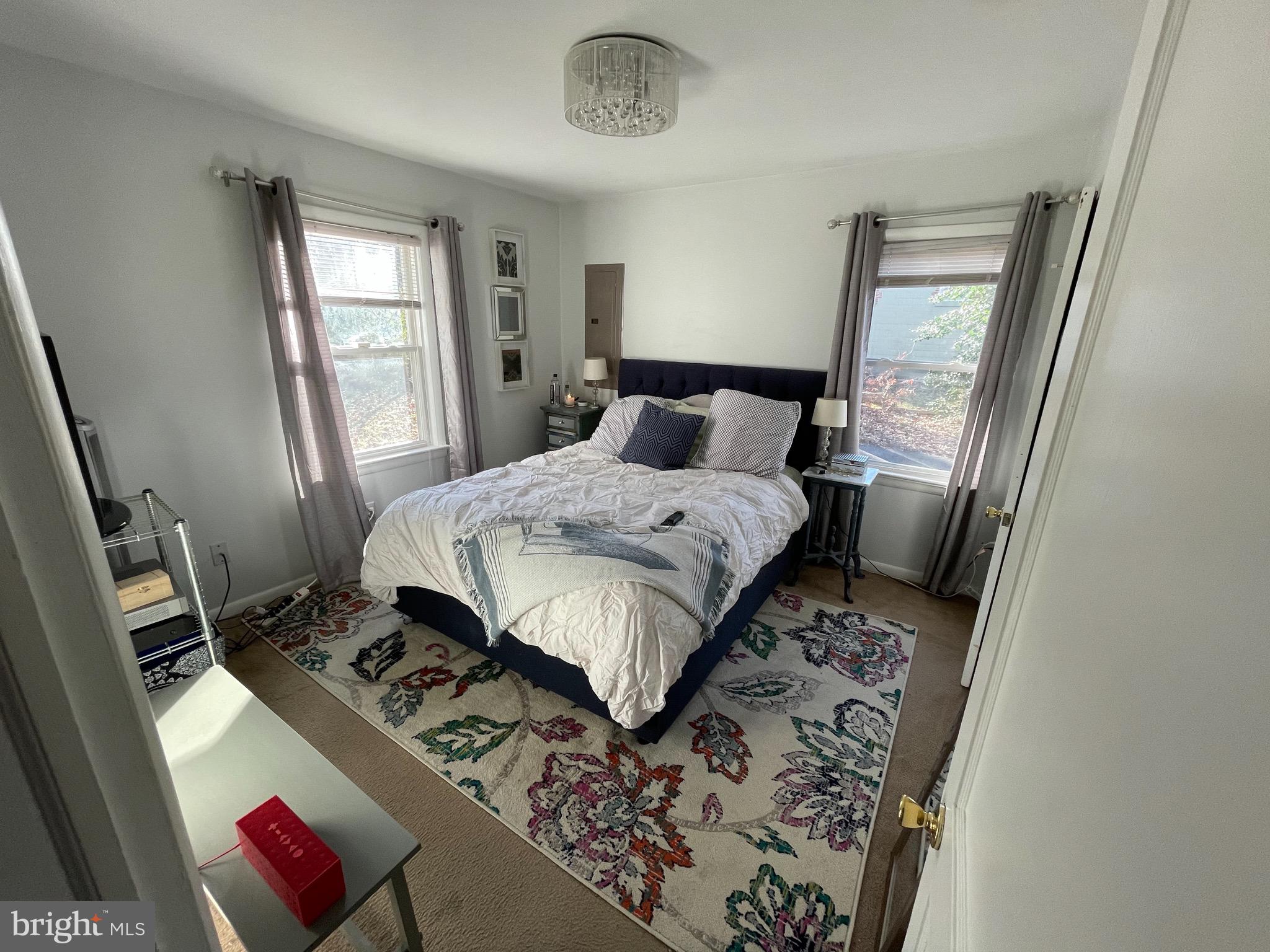 CLINTON - Residential