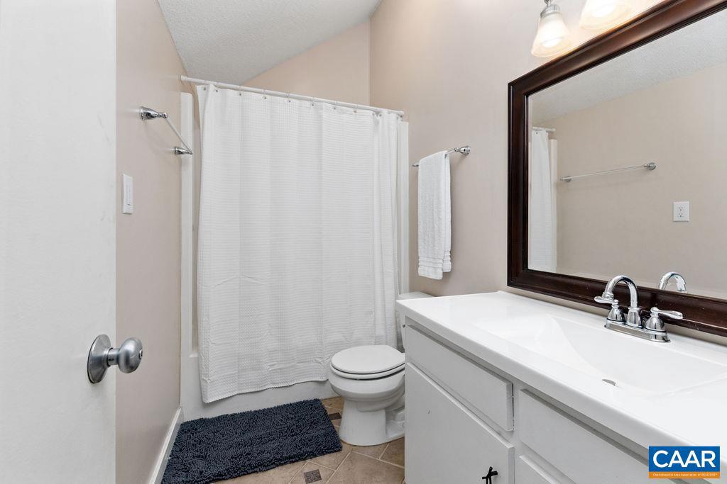 WINTERGREEN RESORT - Residential