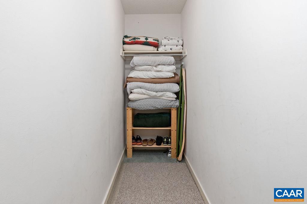 WINTERGREEN RESORT - Residential