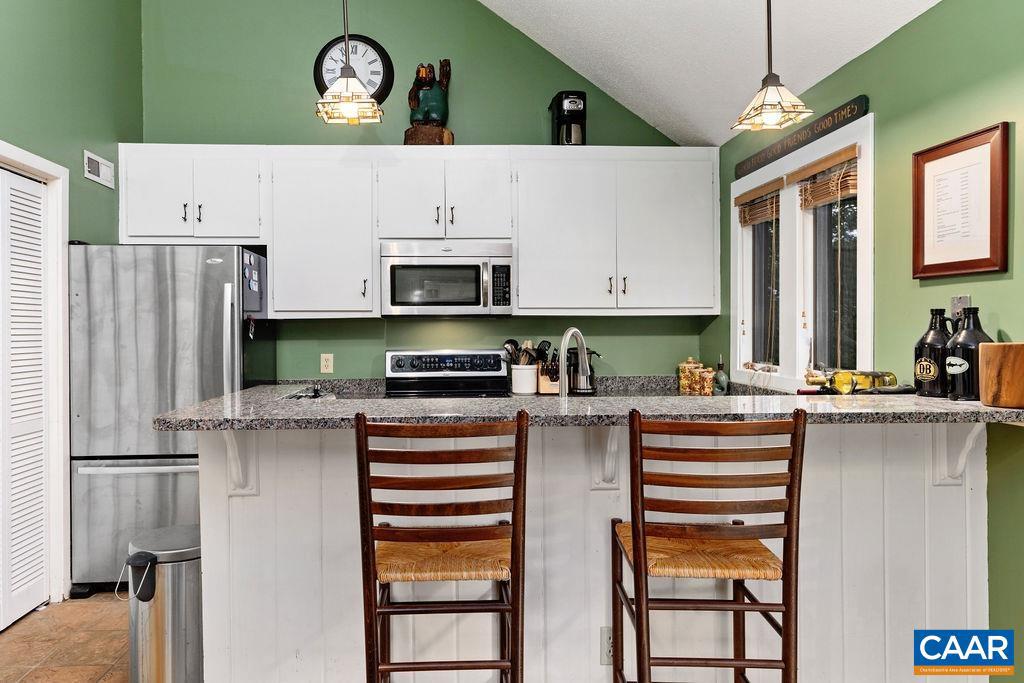 WINTERGREEN RESORT - Residential