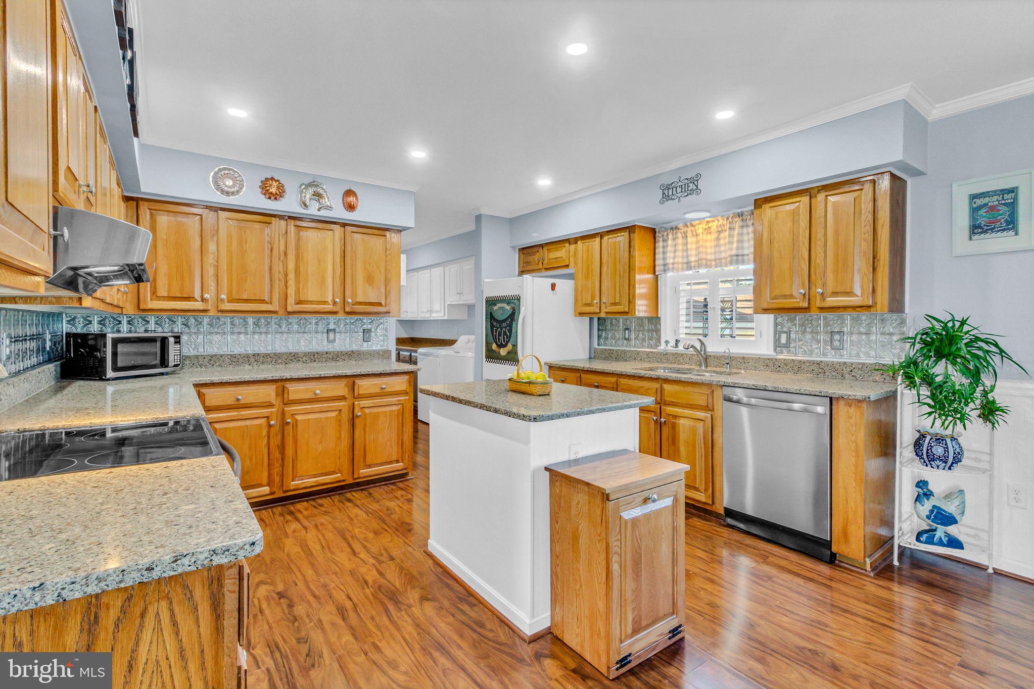 TOWLES LANDING - Residential