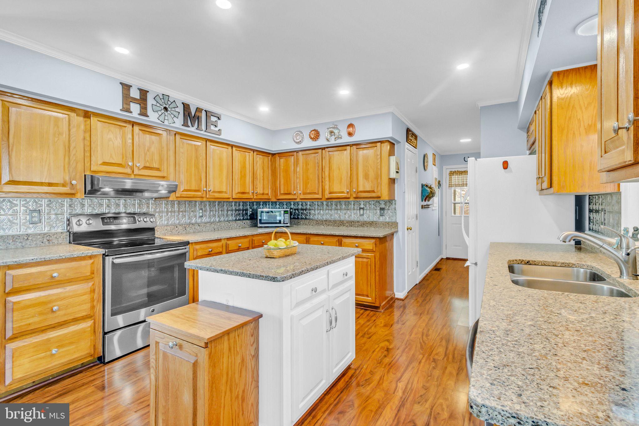 TOWLES LANDING - Residential