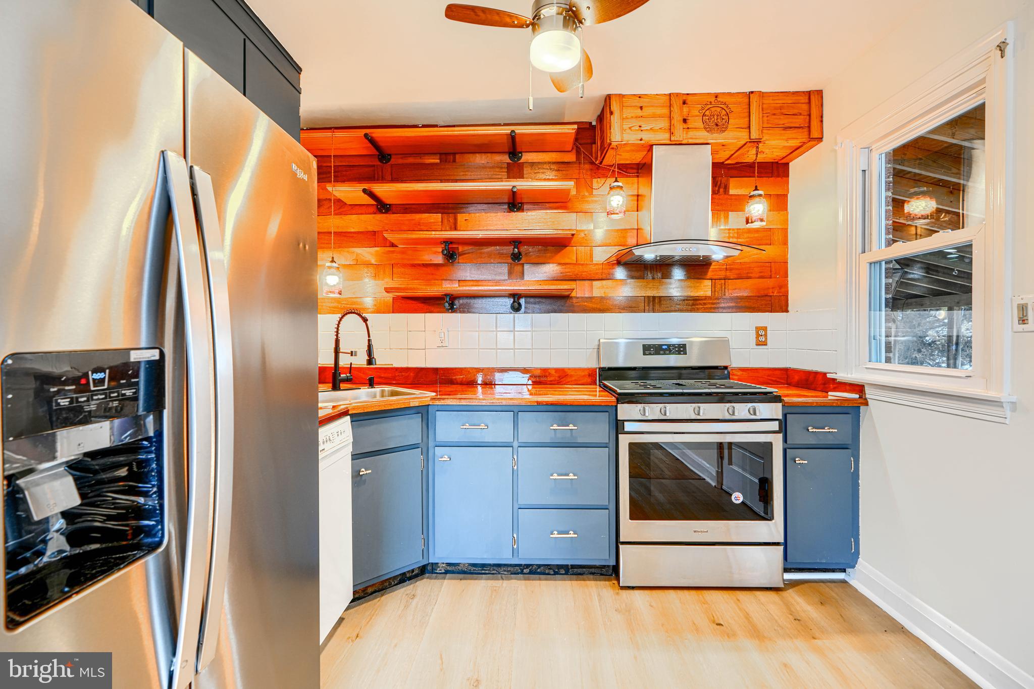 PARKVILLE - Residential