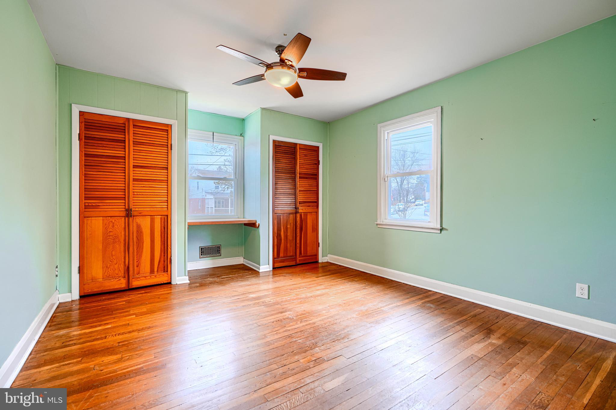 PARKVILLE - Residential