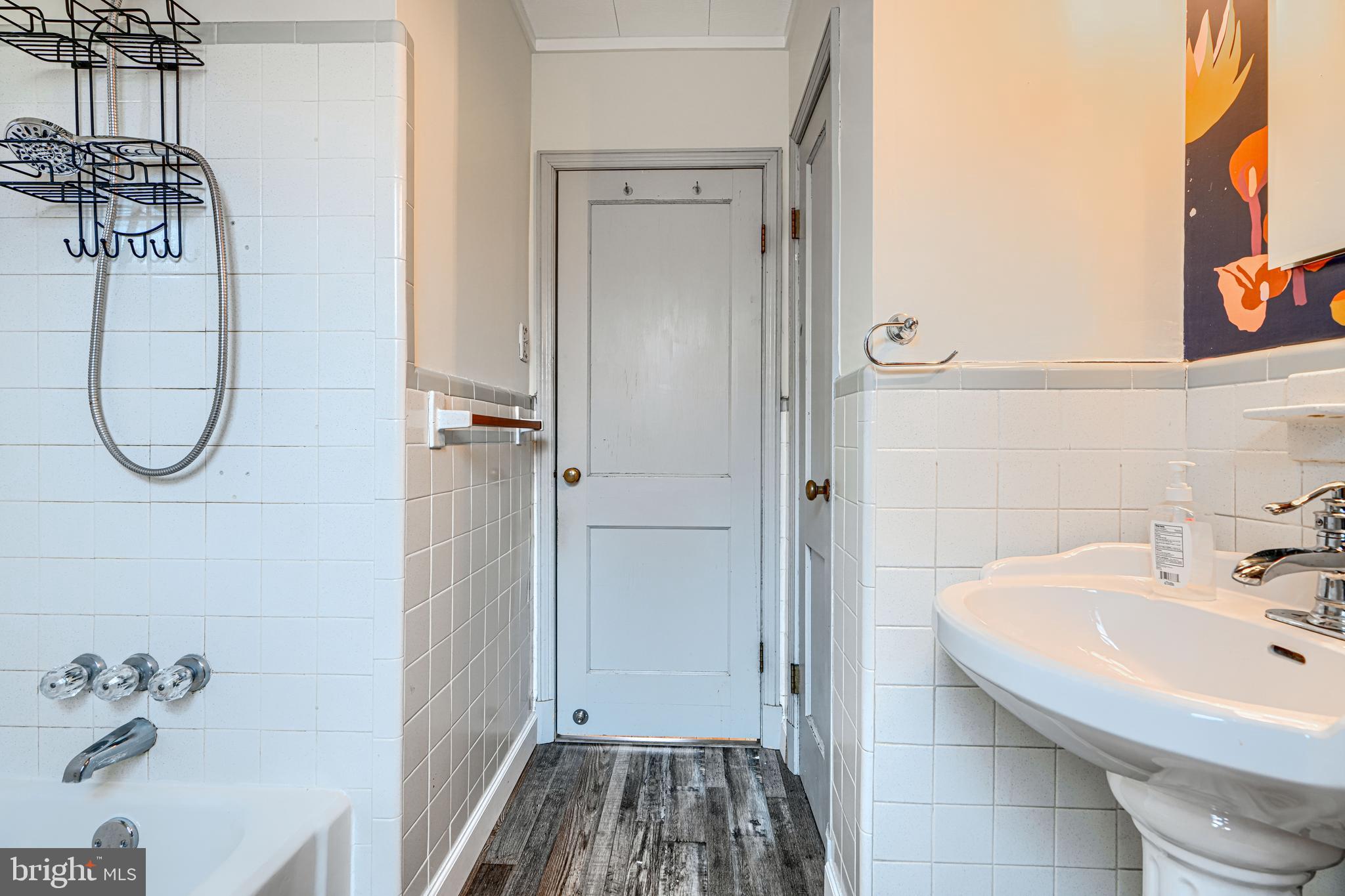 PARKVILLE - Residential