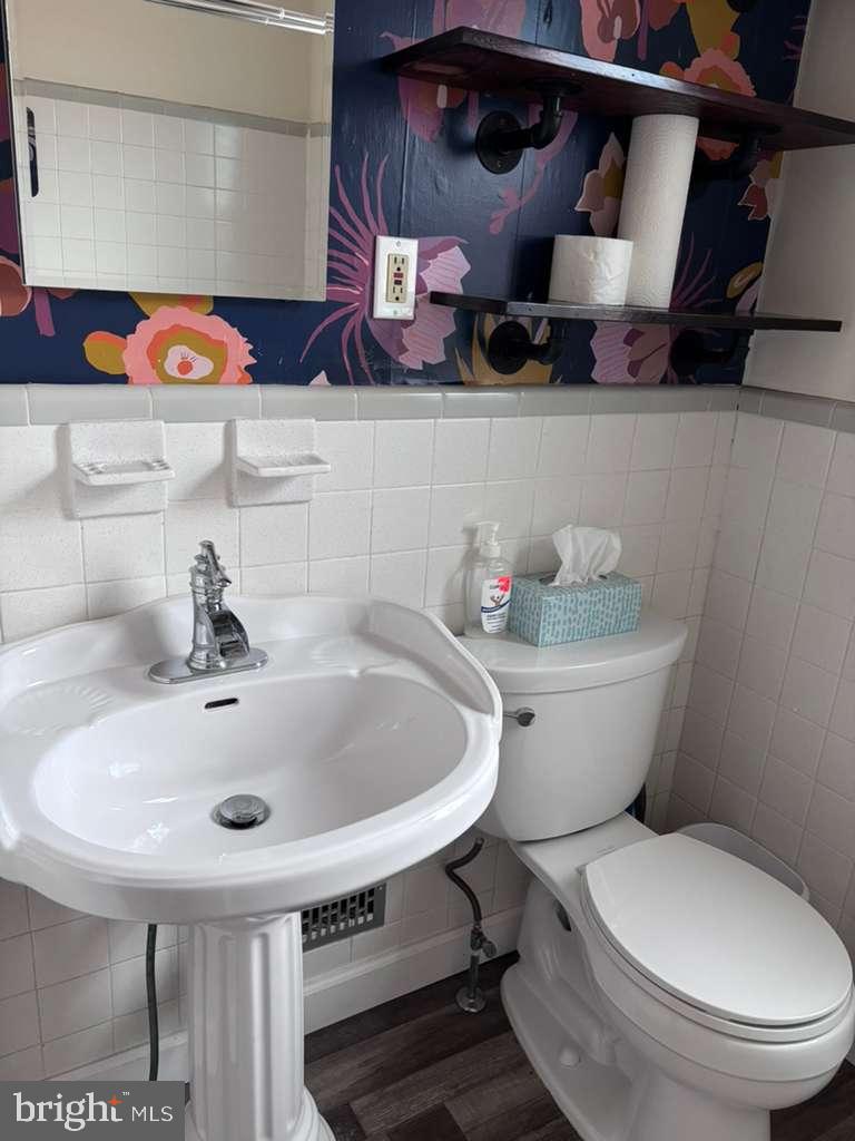 PARKVILLE - Residential