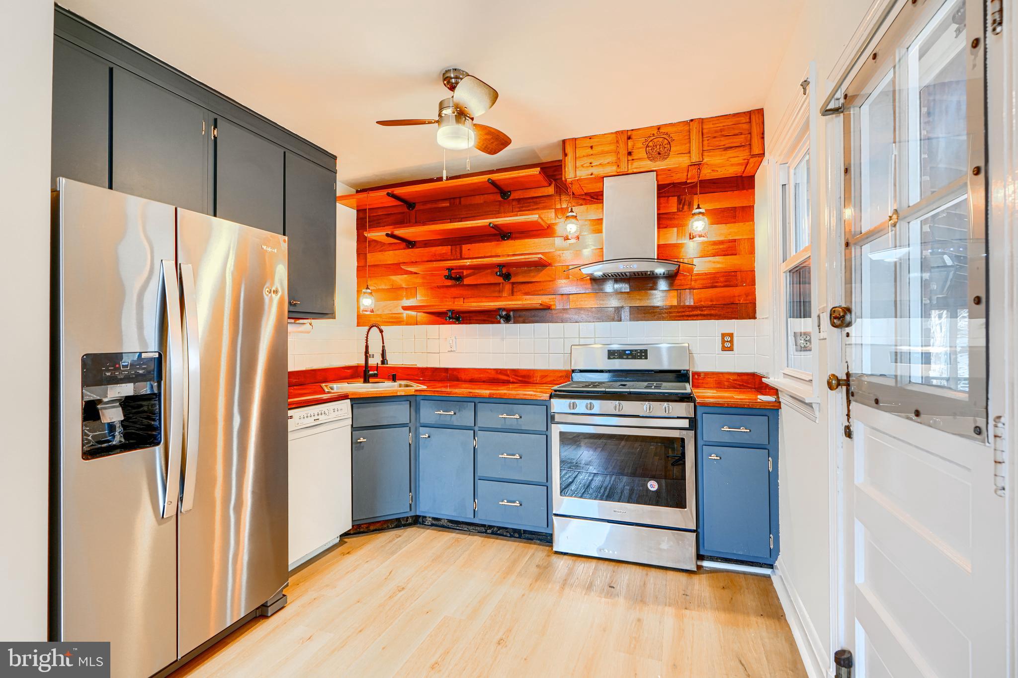 PARKVILLE - Residential