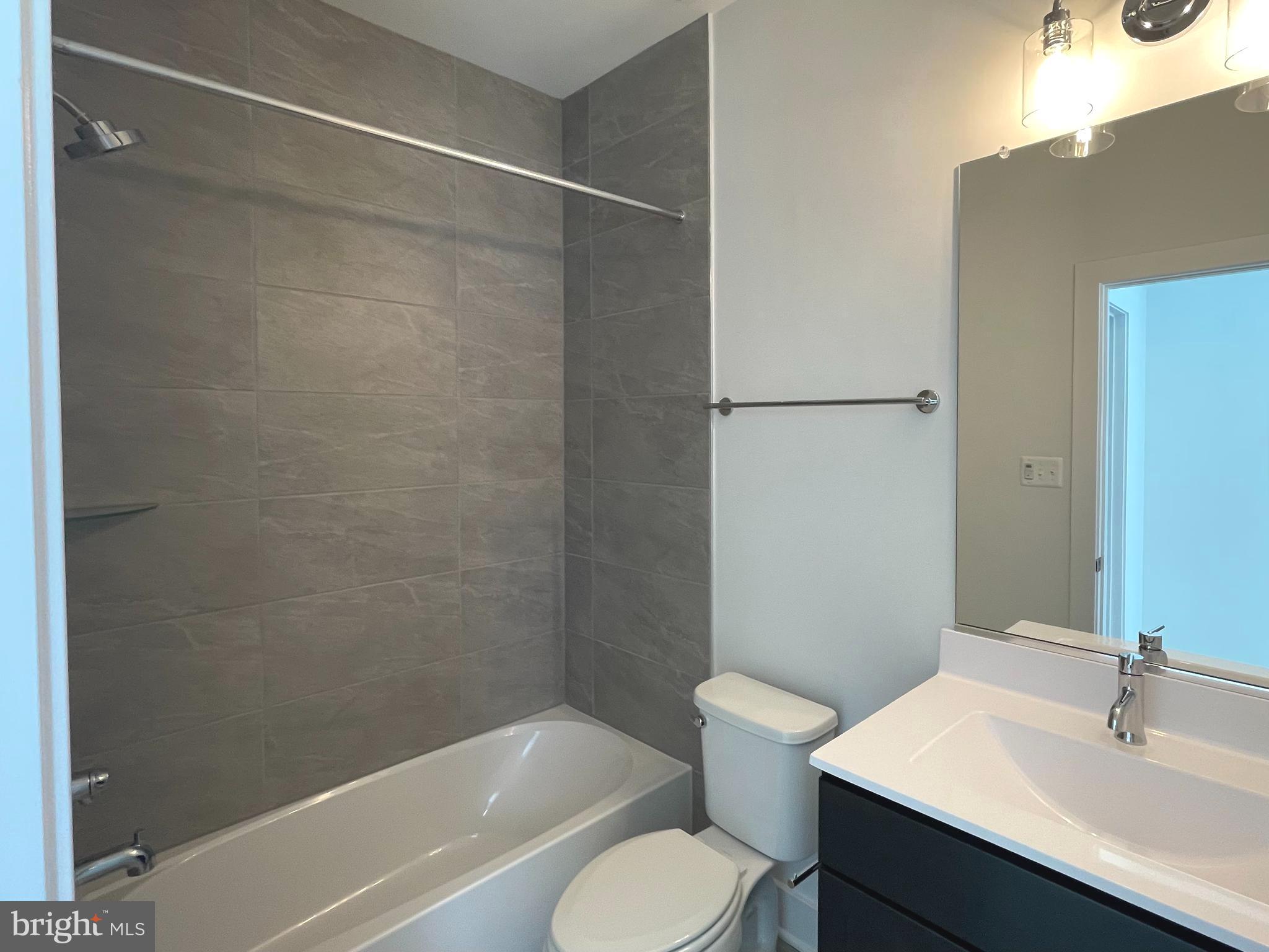 THE GROVE - Residential Lease