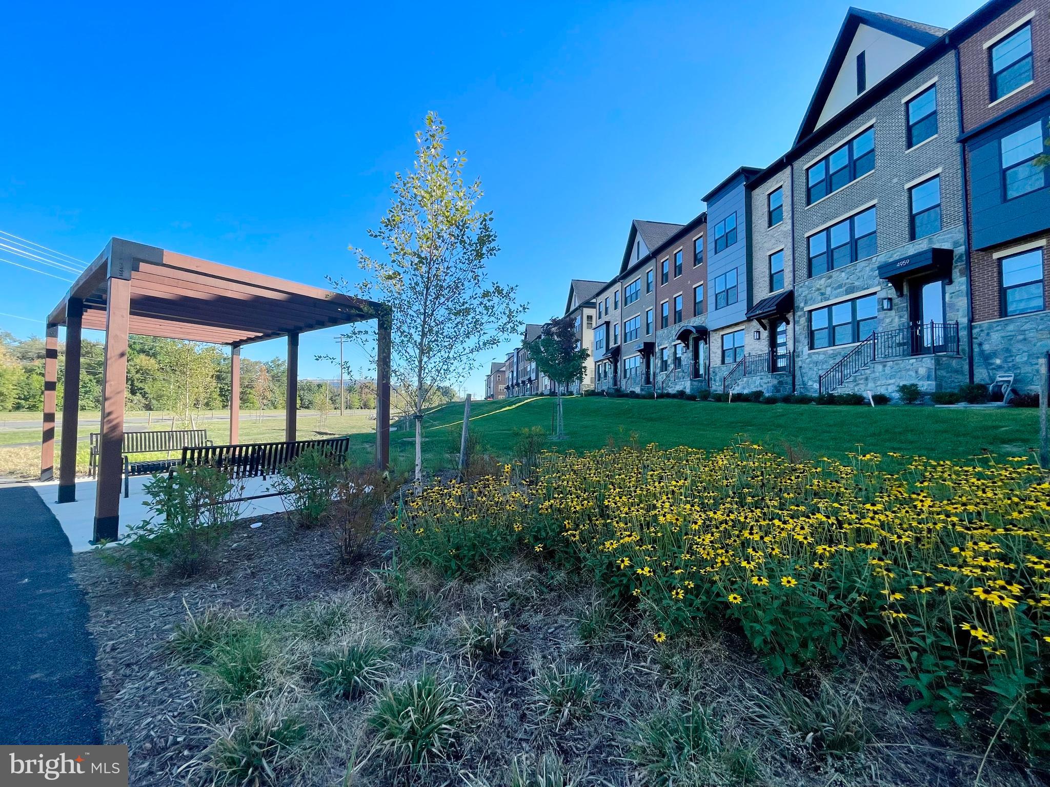 THE GROVE - Residential Lease