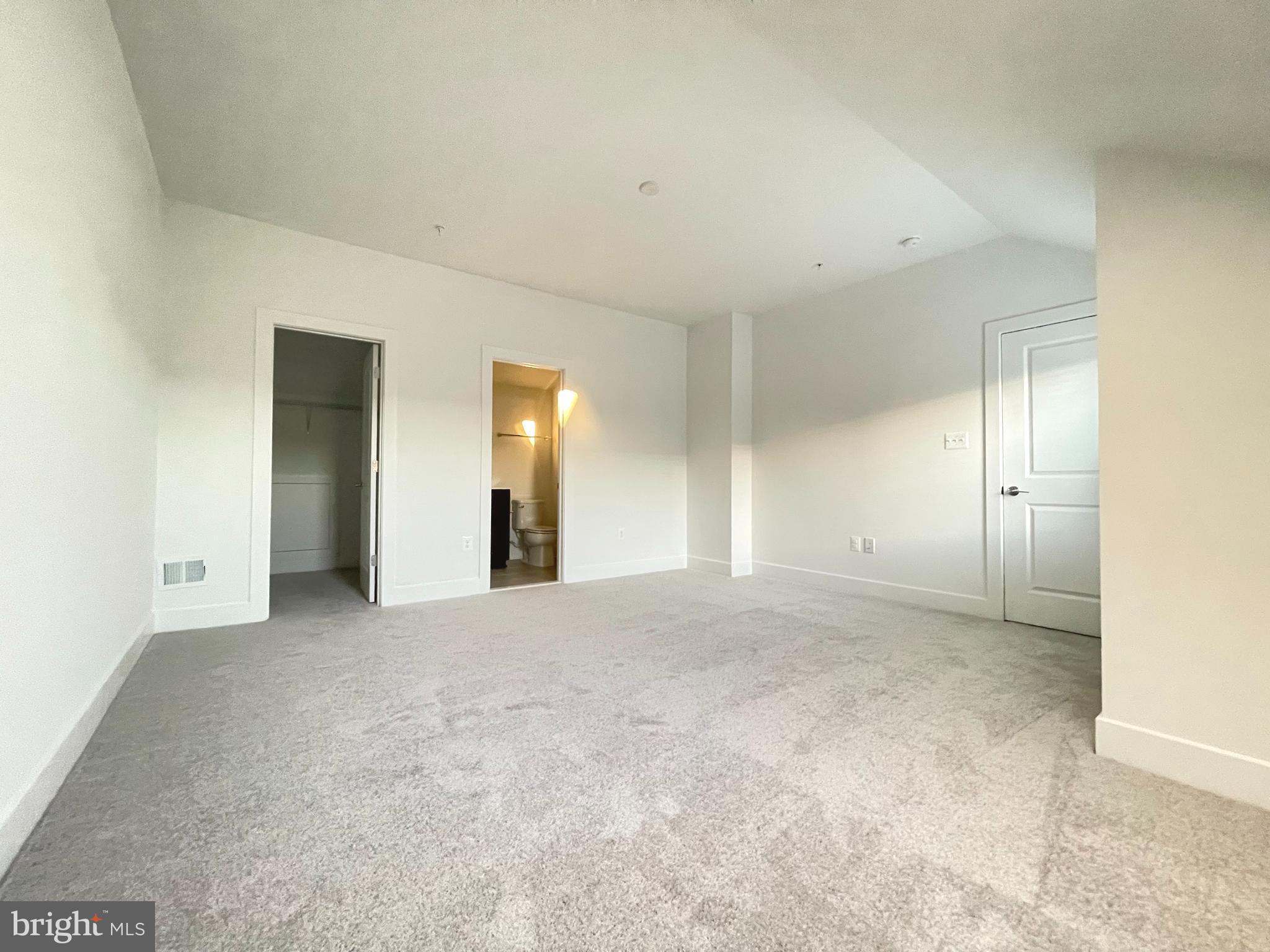 THE GROVE - Residential Lease