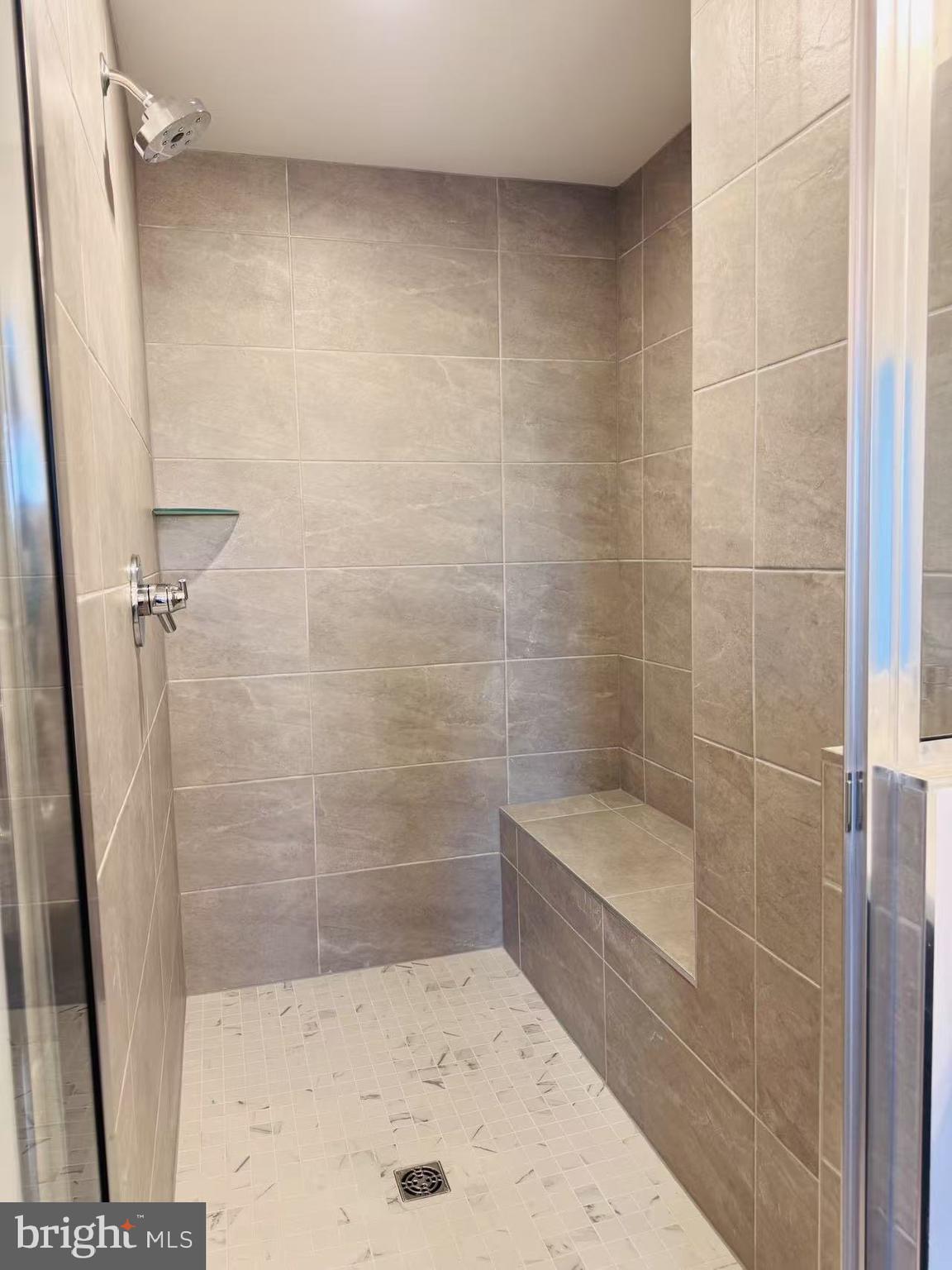 THE GROVE - Residential Lease