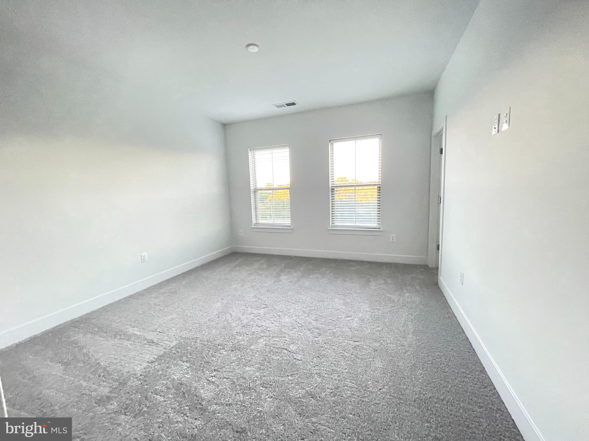 THE GROVE - Residential Lease