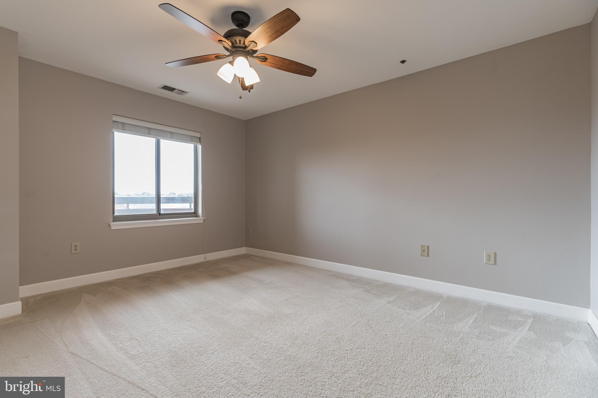 BALLSTON PARK - Residential Lease