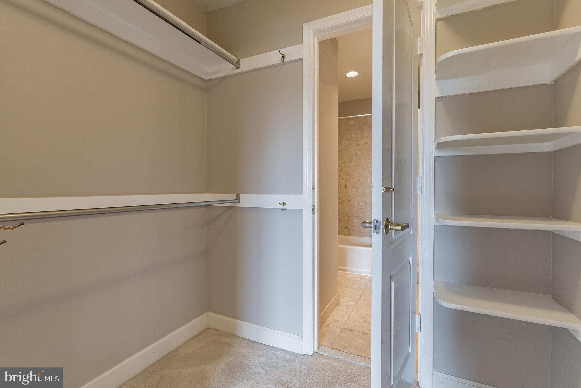 BALLSTON PARK - Residential Lease