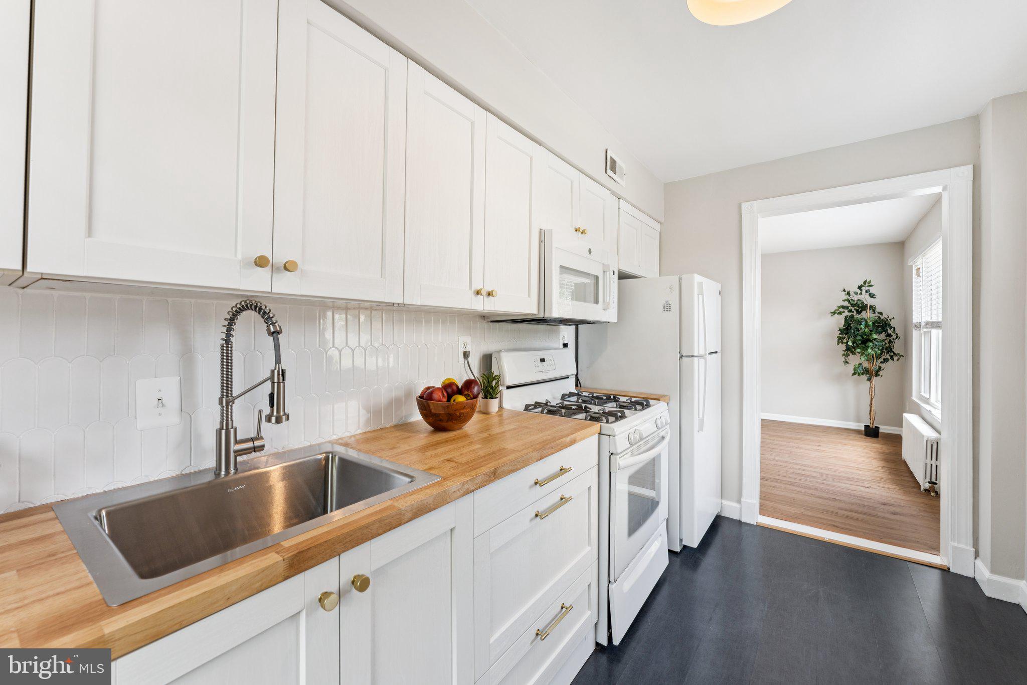 ROSSLYN HEIGHTS - Residential