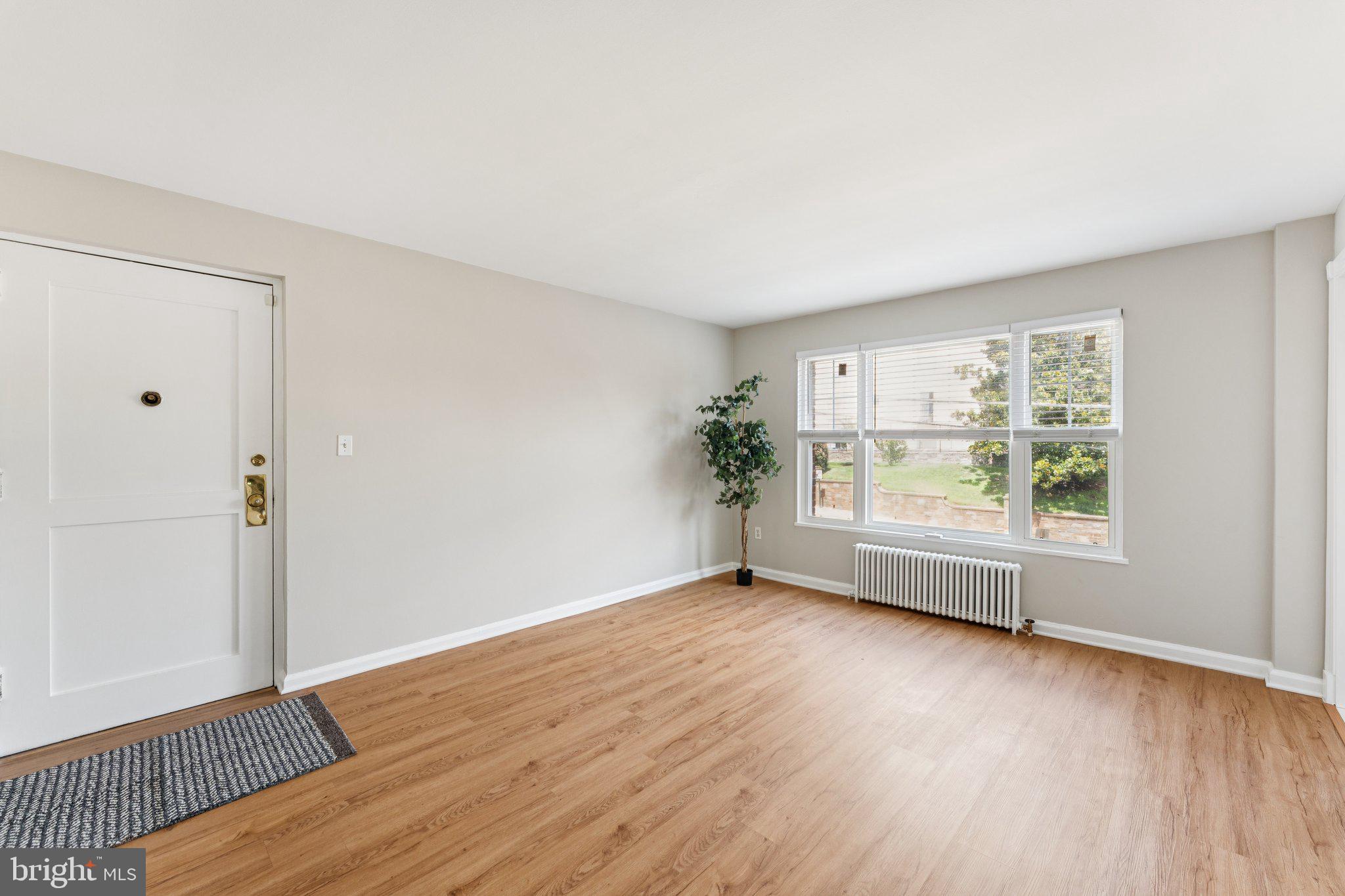 1400 12TH STREET N S-102