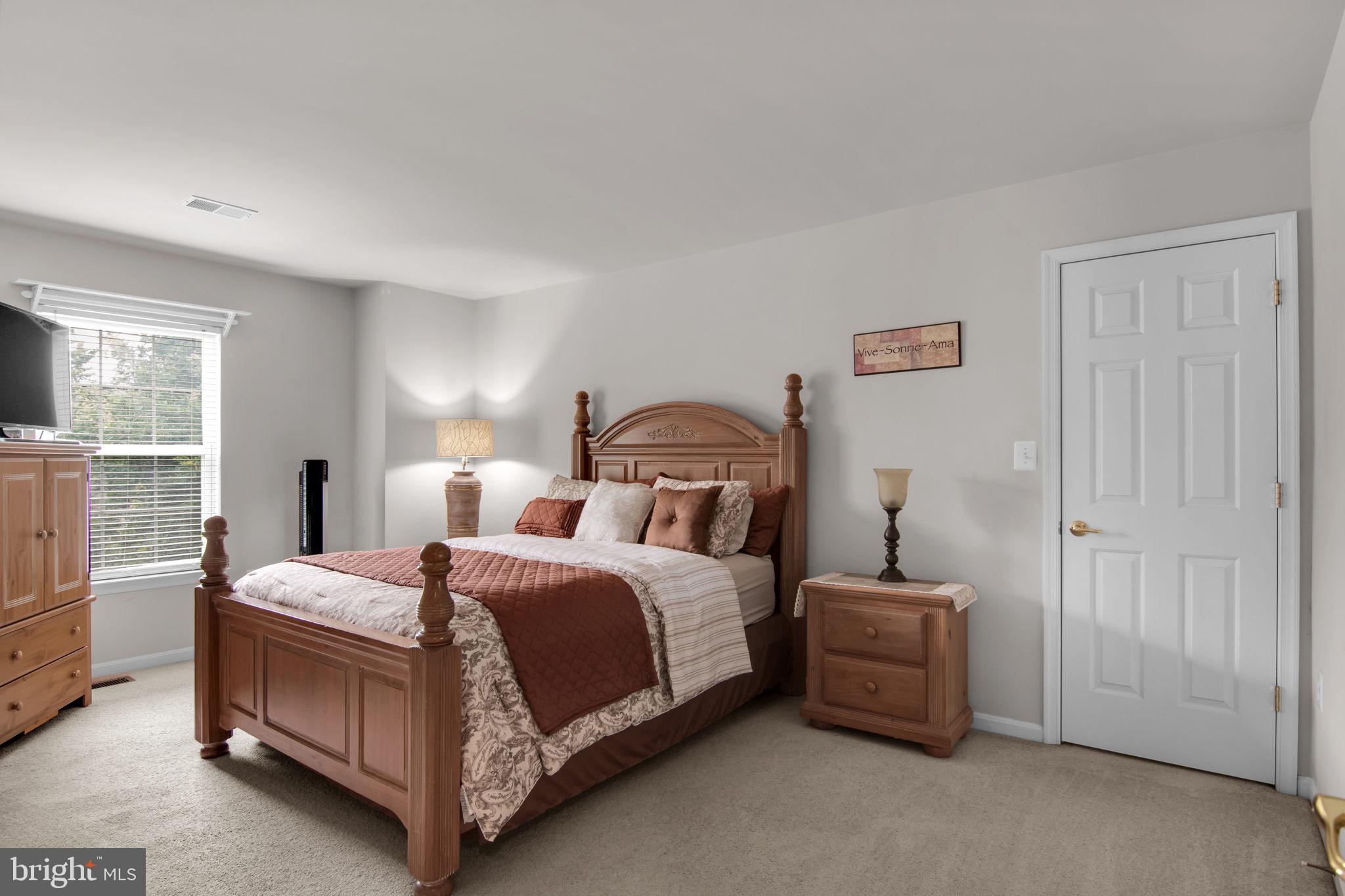 PORT POTOMAC - Residential