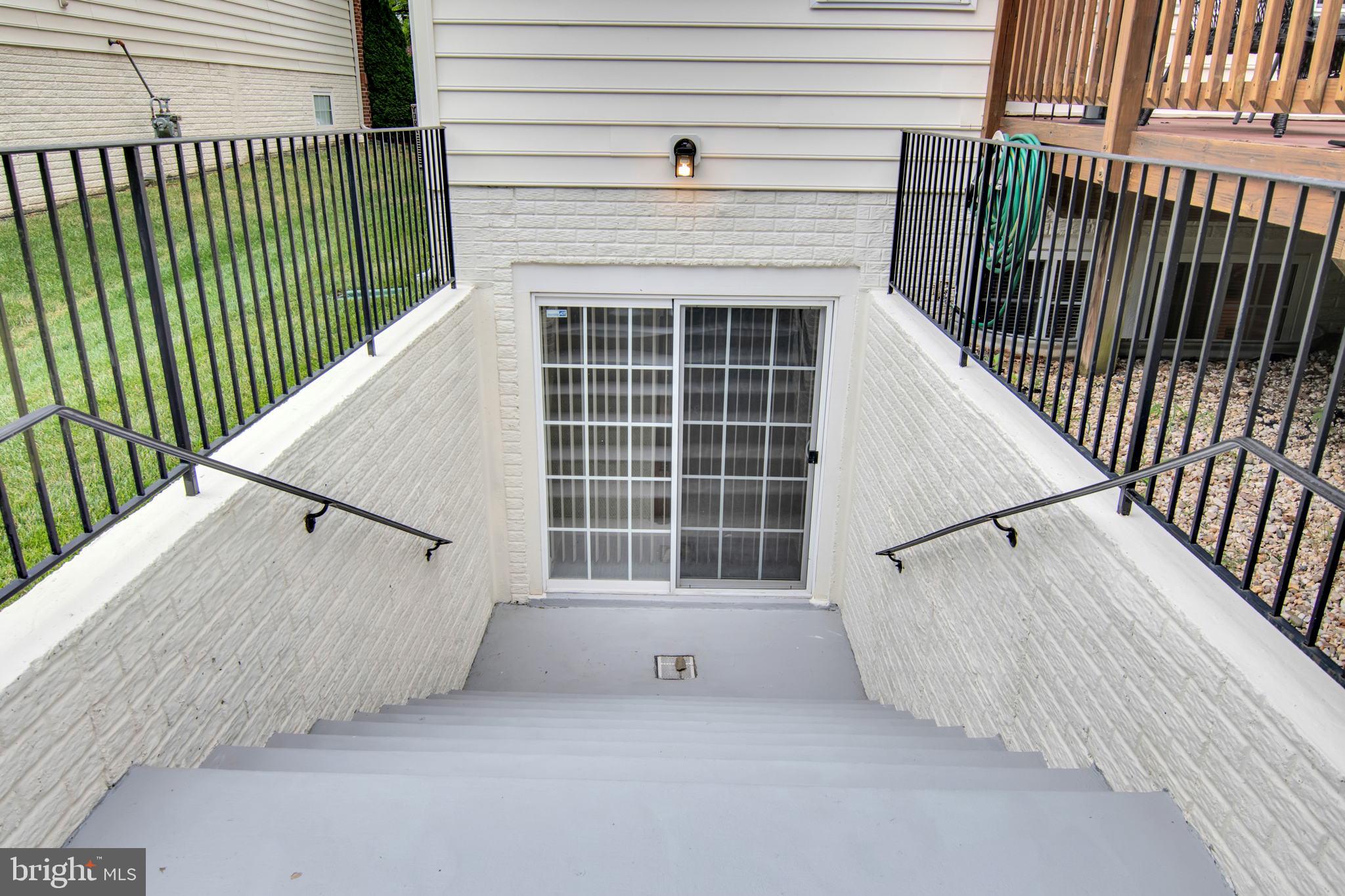 PORT POTOMAC - Residential