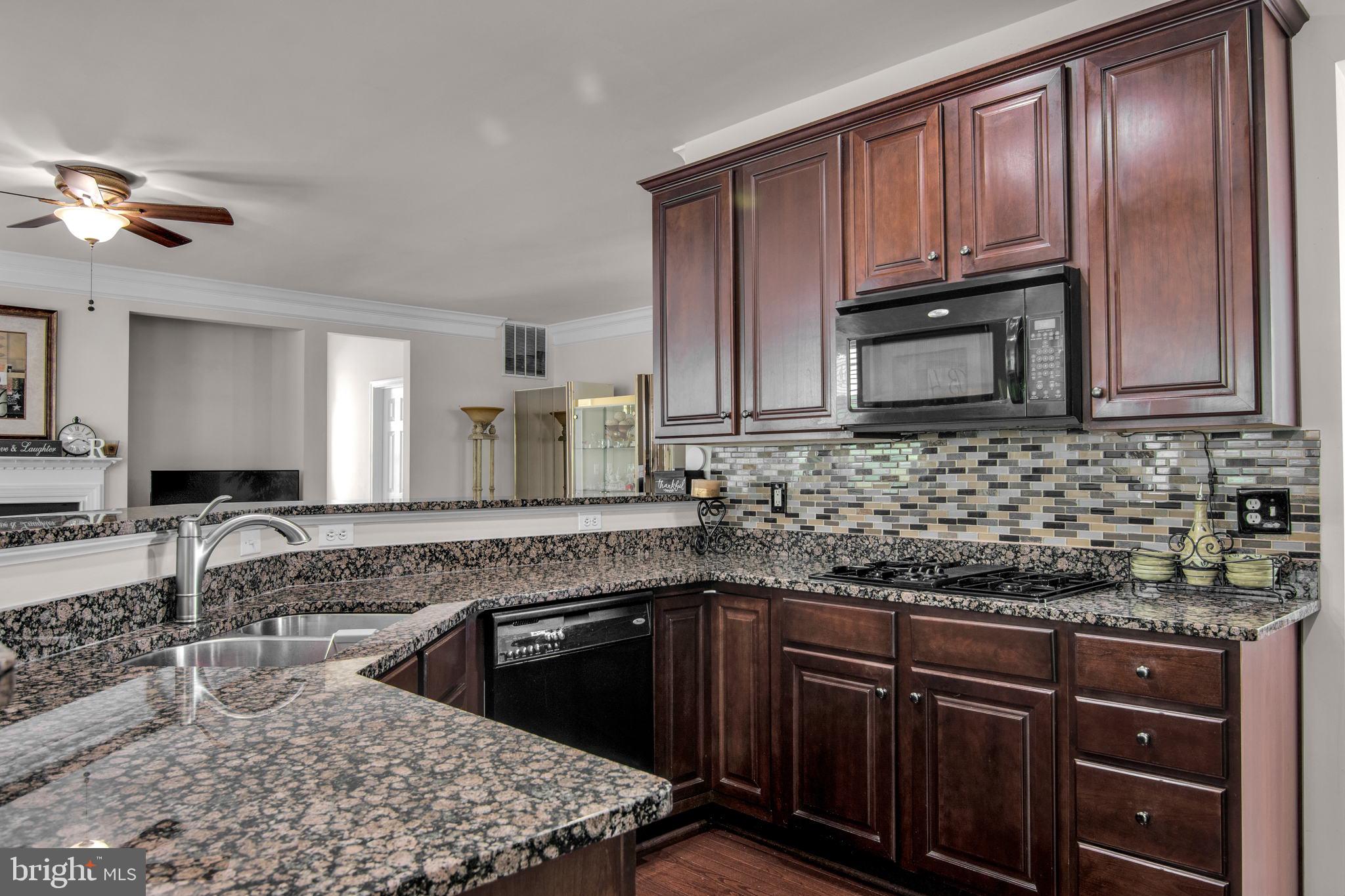 PORT POTOMAC - Residential