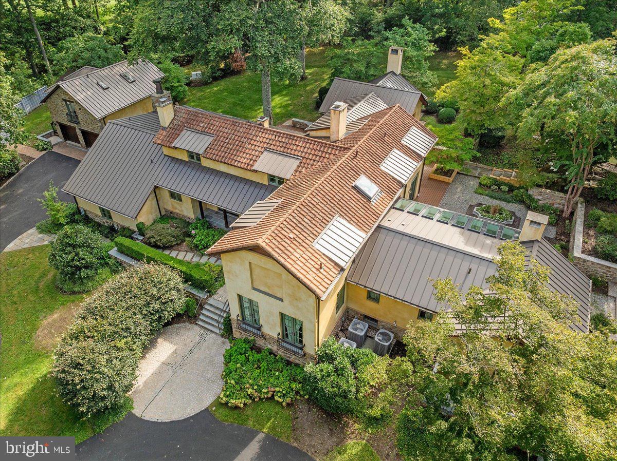 210 LAMBERT DRIVE
