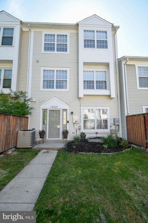 Photo of 14320 S Shore Court, LAUREL, MD 20707 (MLS # MDPG2192610)