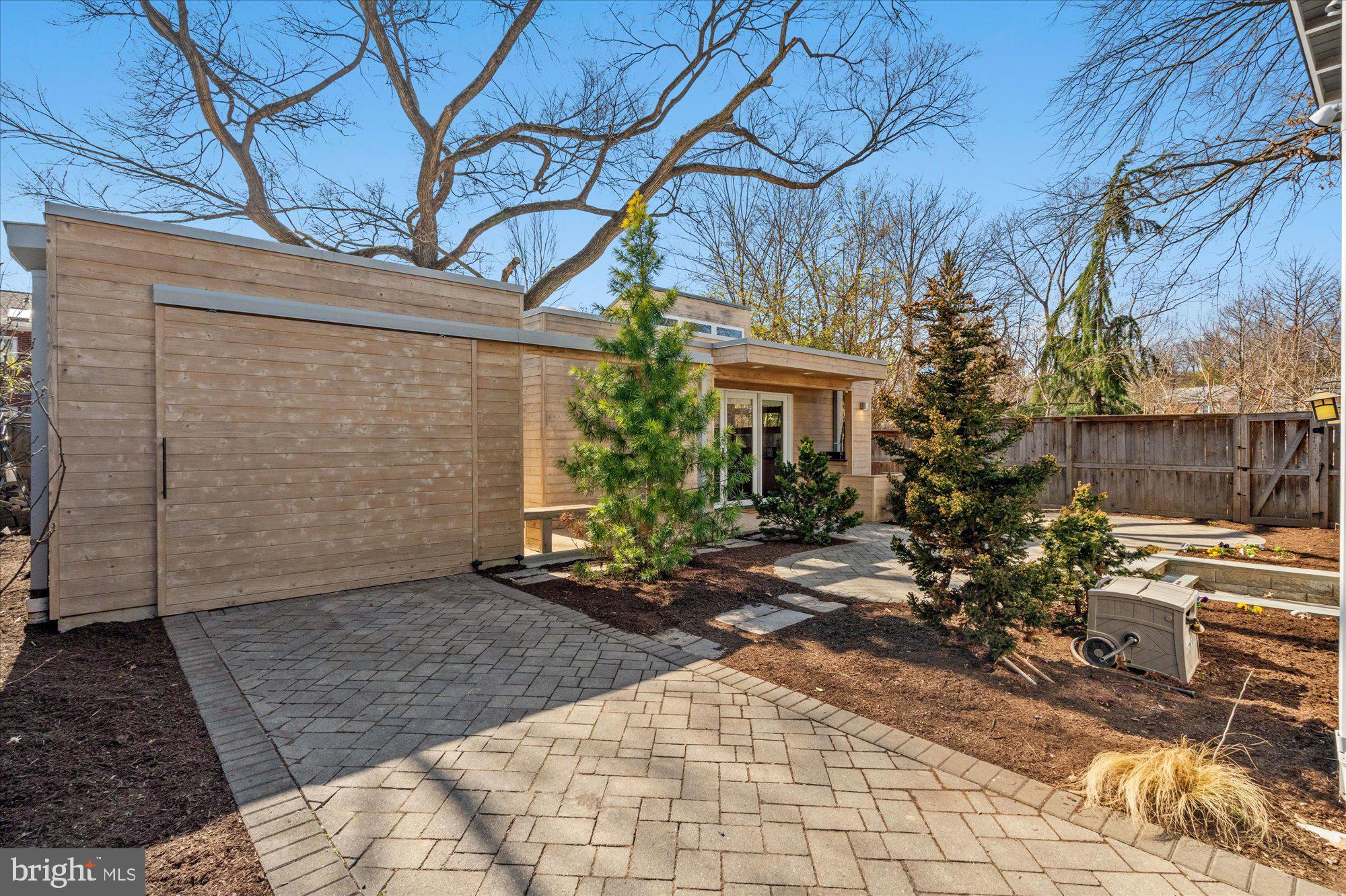 DEL RAY - Residential