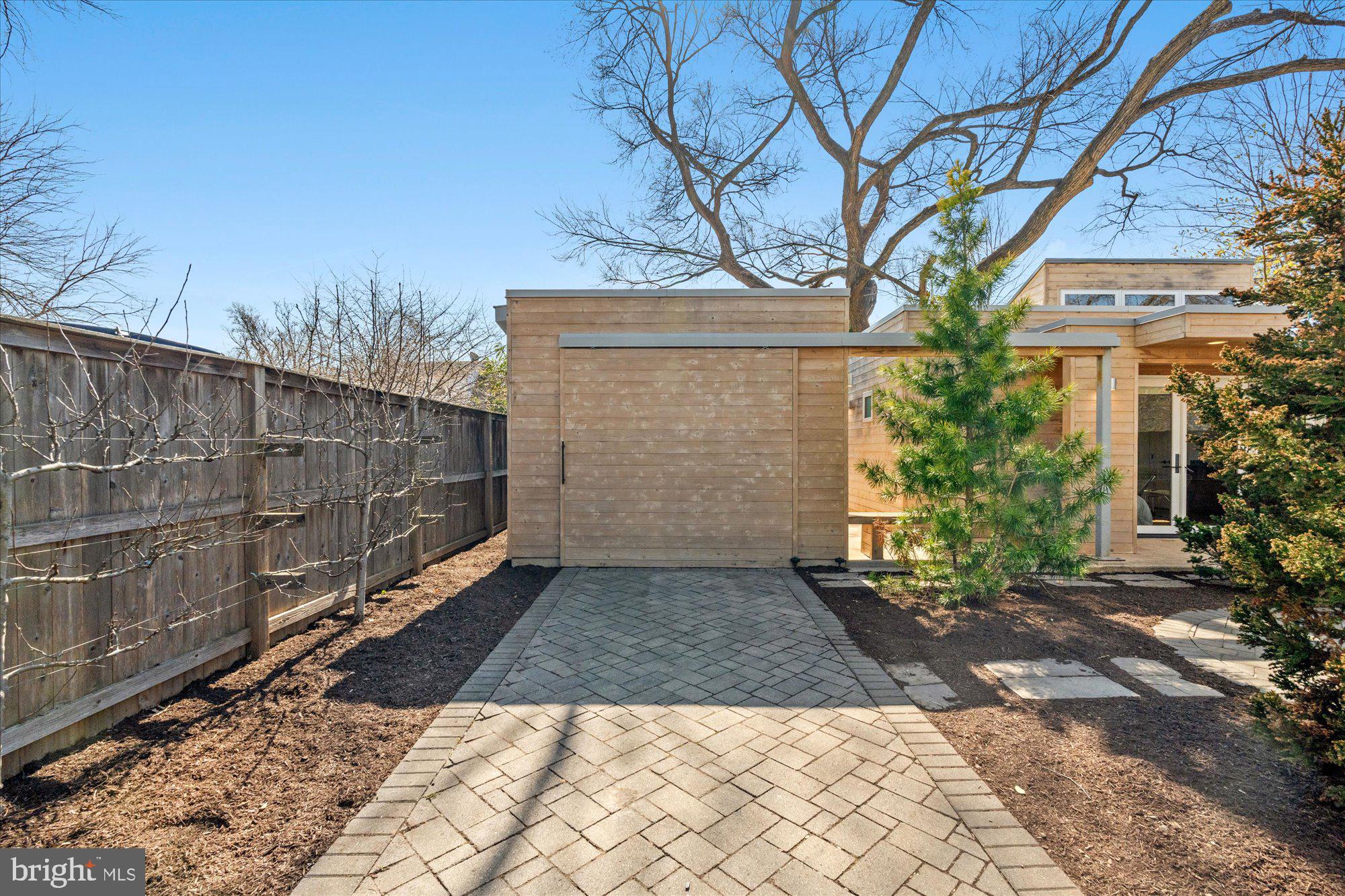 DEL RAY - Residential