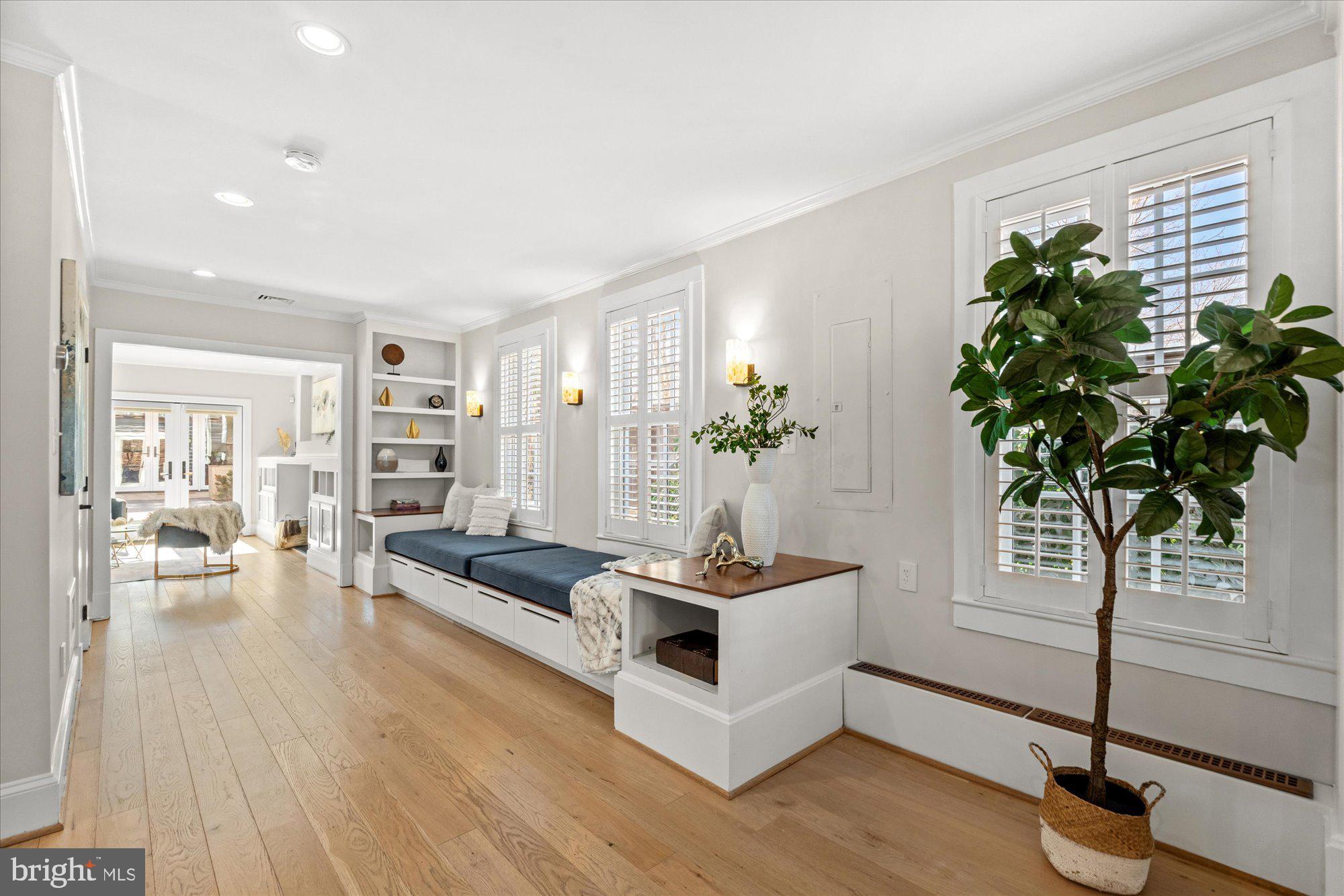 DEL RAY - Residential