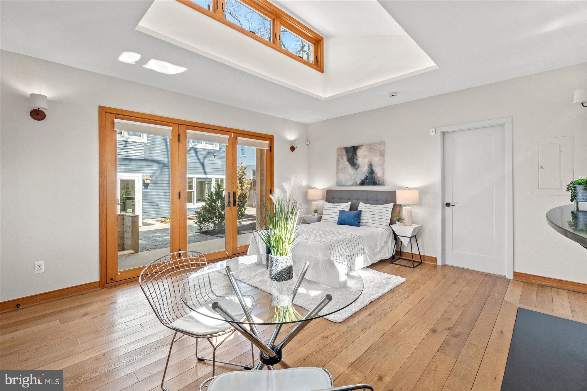 DEL RAY - Residential