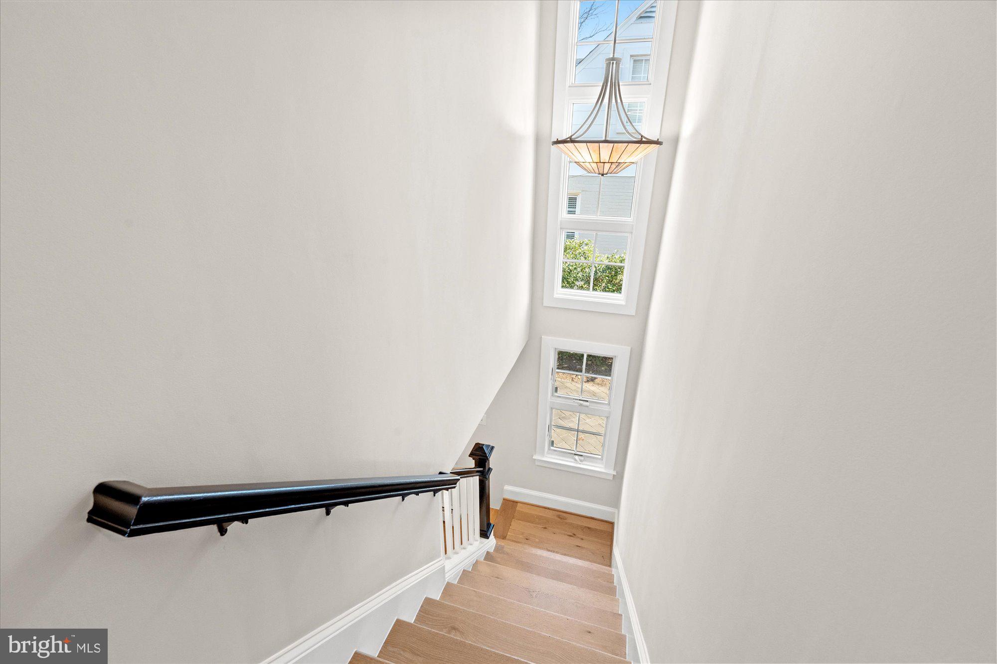 DEL RAY - Residential