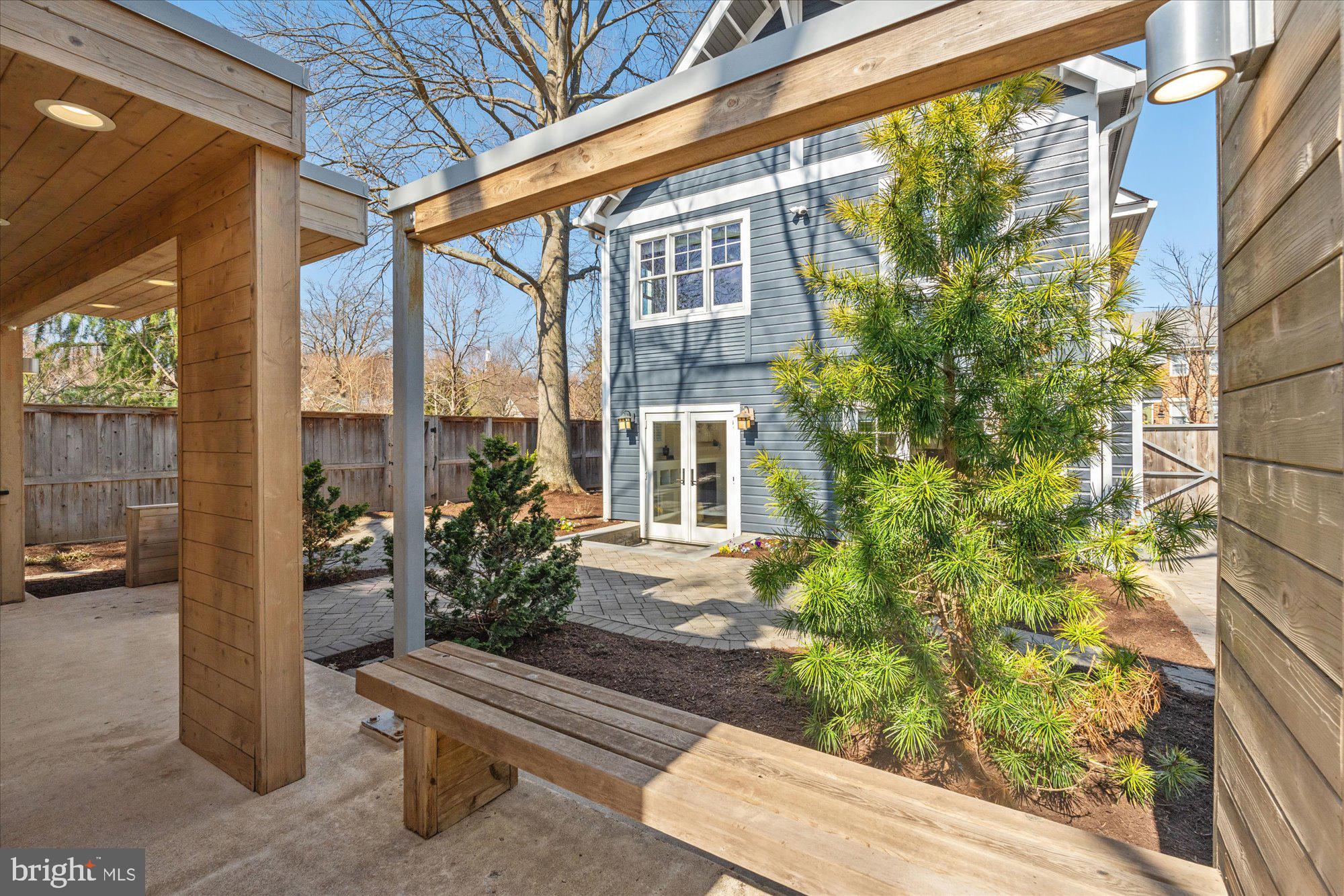 DEL RAY - Residential