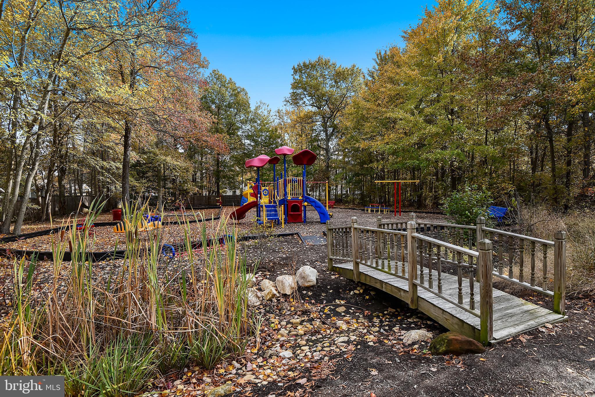 ARUNDEL ON THE BAY - Residential