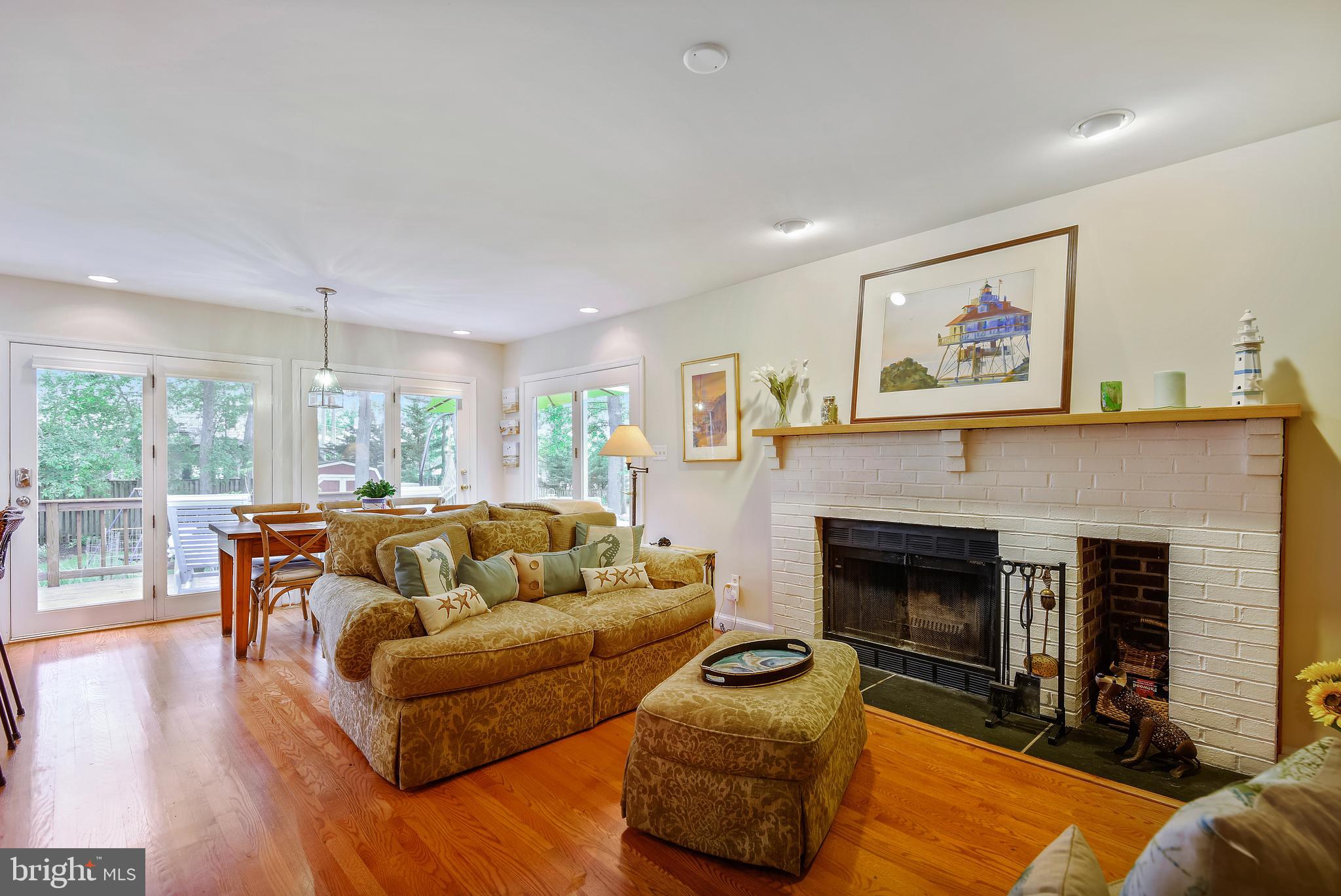 ARUNDEL ON THE BAY - Residential