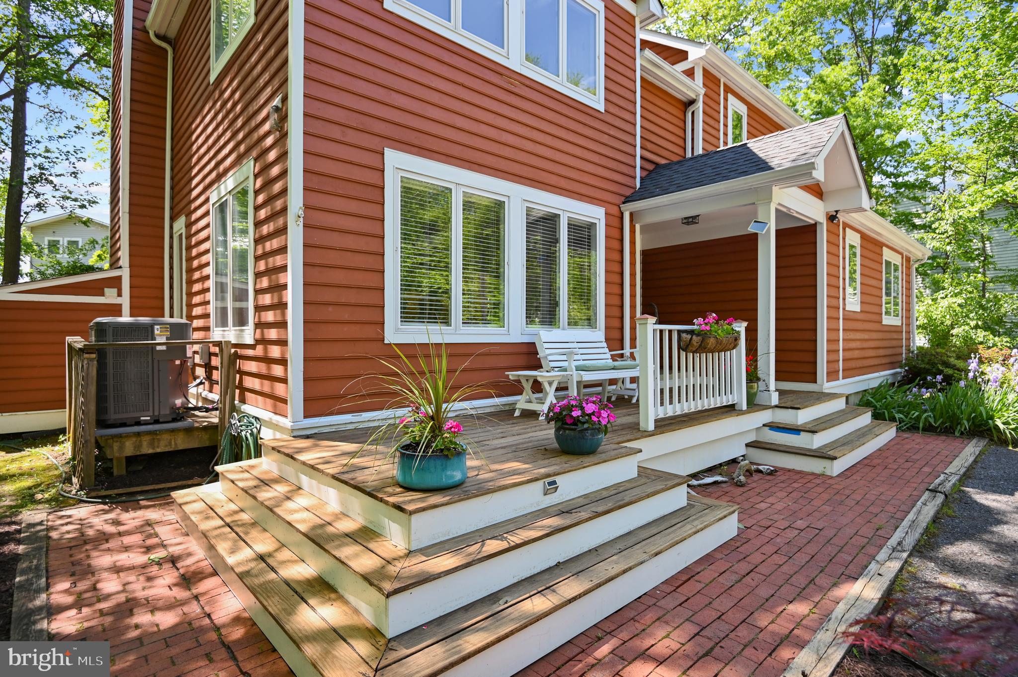 ARUNDEL ON THE BAY - Residential